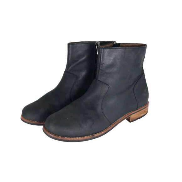 olukai Women's Kaona Il US 7 Black Leather Side Zip Ankle Boots Booties - Picture 1 of 16